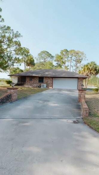 Primary Photo Of 6070 Minton Rd NW, Palm Bay Office For Sale