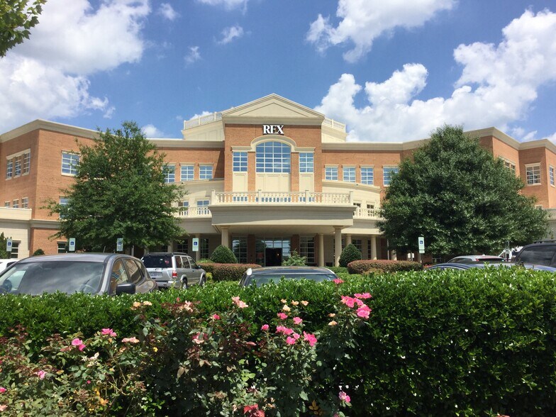 More Photos Of 14520 John Rex Blvd, Wake Forest Unknown For Lease