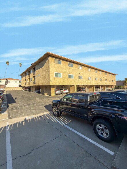 More Photos Of 2101 Vine St, Alhambra Apartments For Sale