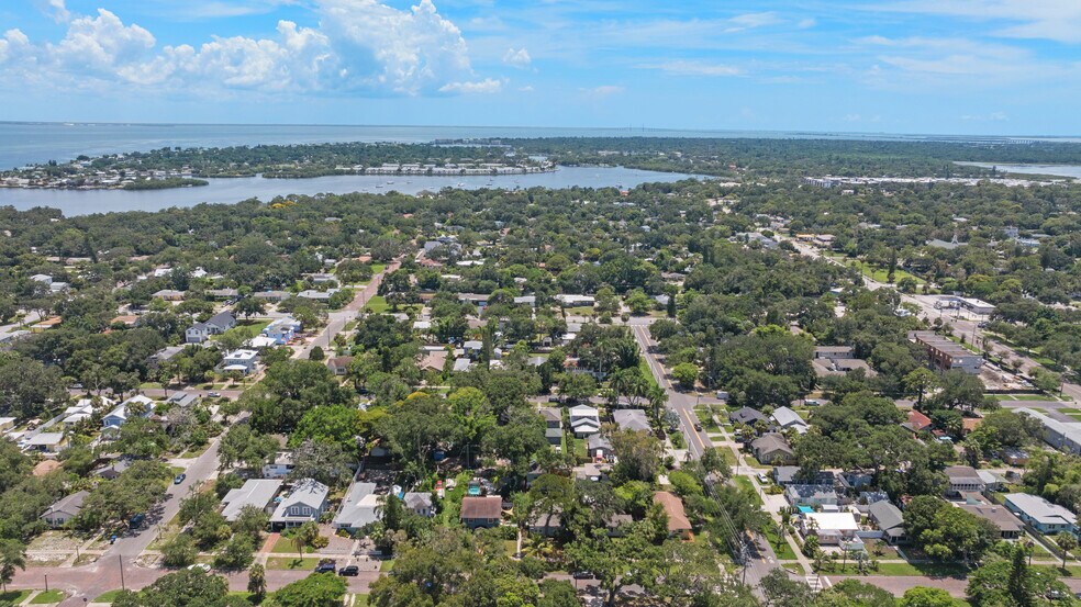 More Photos Of 240 20th Ave, Saint Petersburg Apartments For Sale