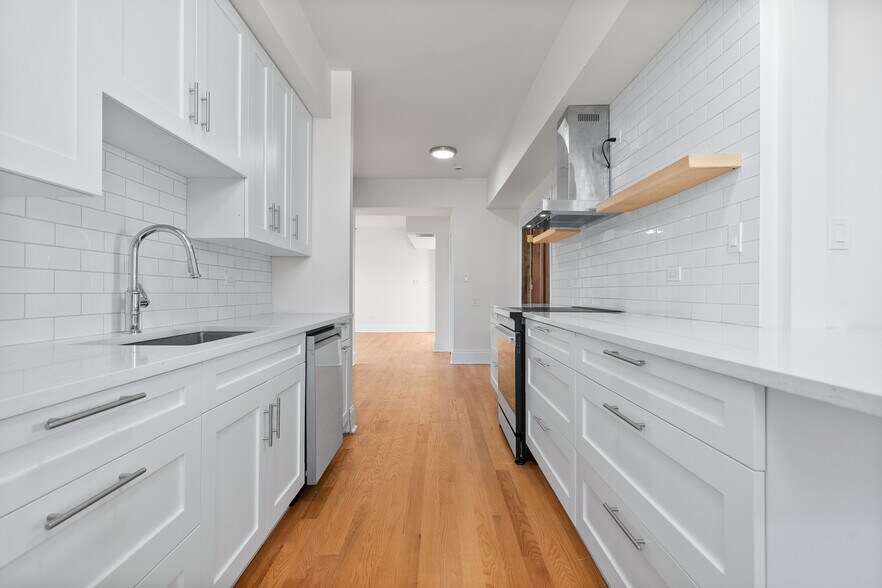 More Photos Of 4541 S Forrestville Ave, Chicago Multifamily For Sale
