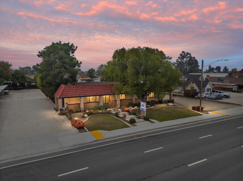 Primary Photo Of 9831 Rosedale Hwy, Bakersfield Office For Sale
