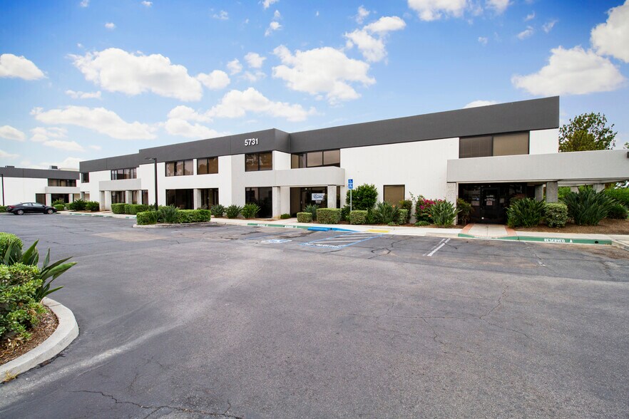 More Photos Of 5731 Palmer Way, Carlsbad Research And Development For Lease
