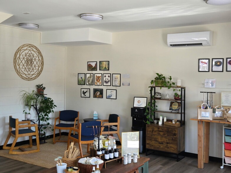 More Photos Of 1 E Woodrow Ave, Belmont Storefront Retail Office For Lease