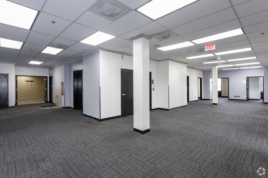 More Photos Of 4801 Forbes Blvd, Lanham Office For Sale