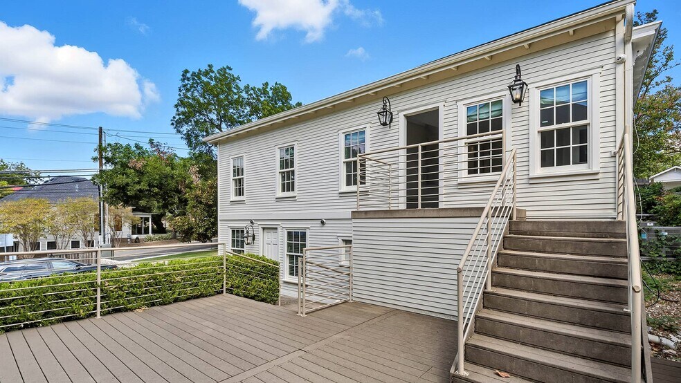 More Photos Of 1008 West Ave, Austin Unknown For Lease