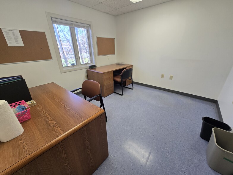 More Photos Of 2 Depot St, Greencastle Medical For Sale