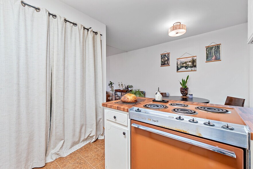 More Photos Of 816-818 SE Nehalem St, Portland Manufactured Housing Mobile Home Park For Sale