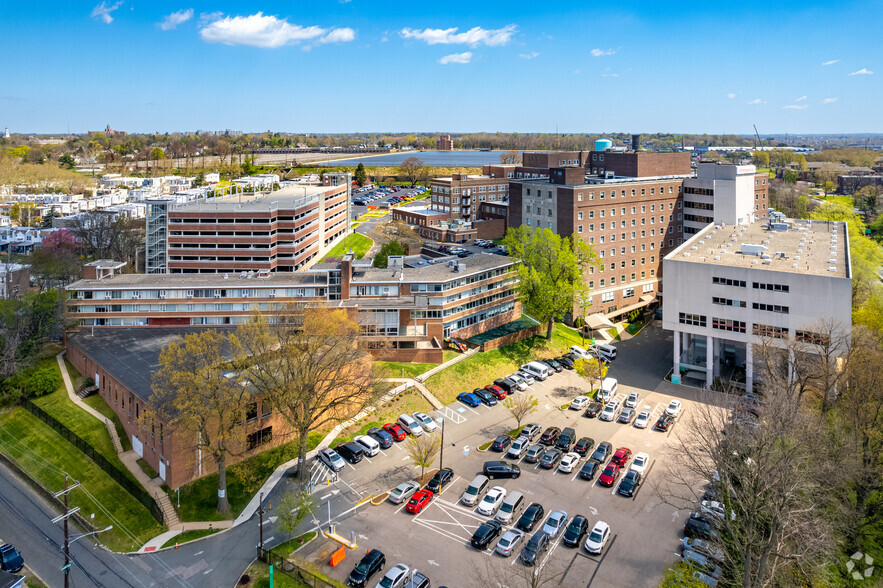 Primary Photo Of 3300 Henry Ave, Philadelphia Office Residential For Lease