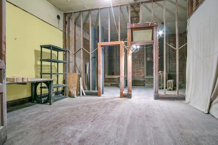 More Photos Of 2118 Central Ave, Kearney General Retail For Sale