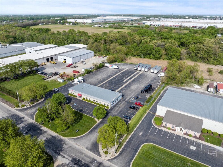 More Photos Of 24051 S Northern Illinois Dr, Channahon Truck Terminal For Sale