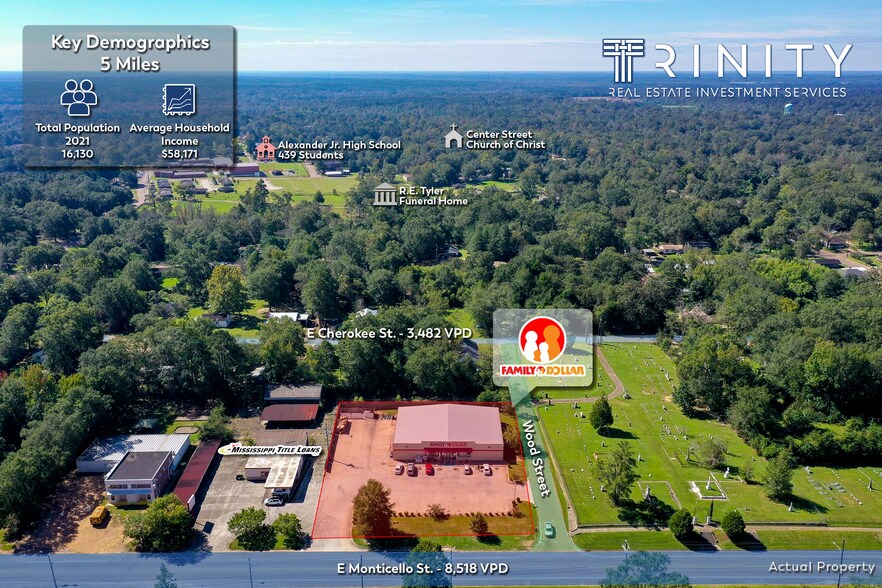 More Photos Of 600 E Monticello St, Brookhaven Storefront For Sale