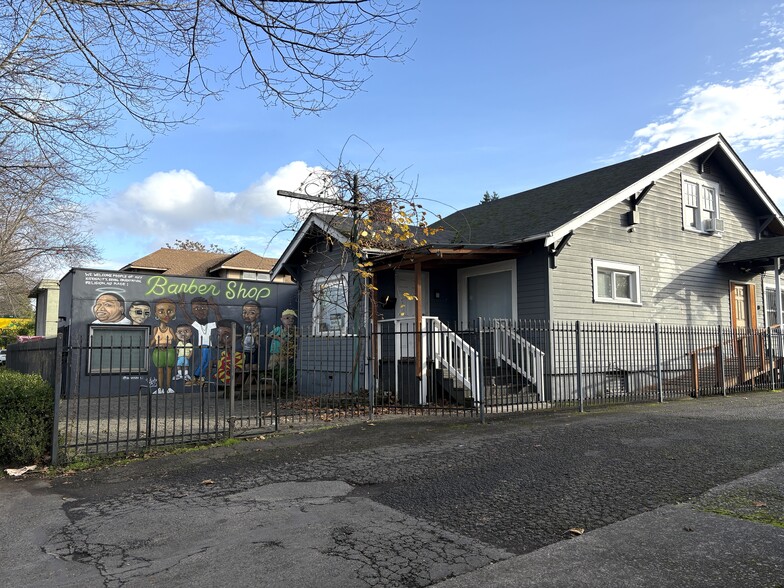 Primary Photo Of 970 W 7th Ave, Eugene Office For Sale