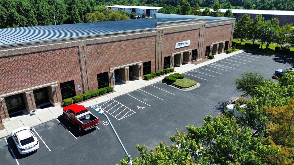 More Photos Of 3317 Kitty Hawk Rd, Wilmington Warehouse For Lease