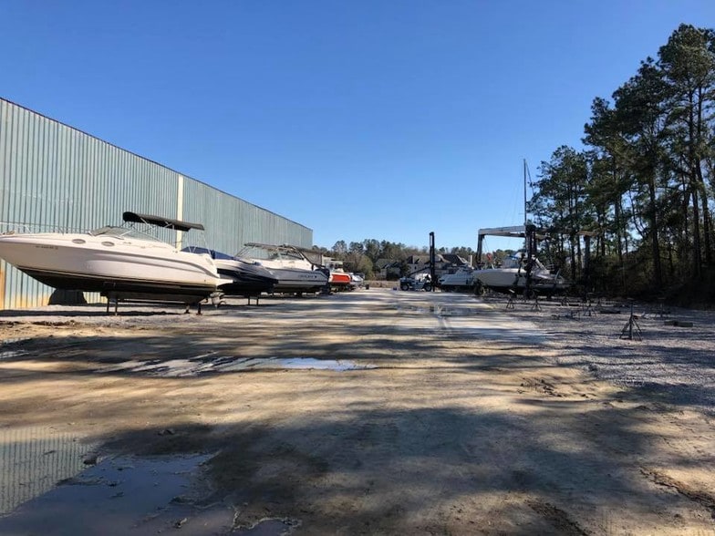More Photos Of 4430 Kingsport Rd, Little River Marina For Sale
