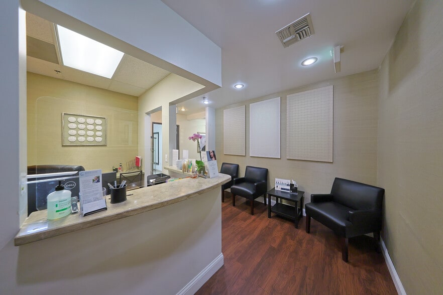 More Photos Of 3525 E Pacific Coast Hwy, Torrance Unknown For Lease