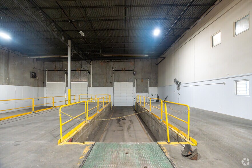 More Photos Of 3550 Odessa Way, Aurora Manufacturing For Lease
