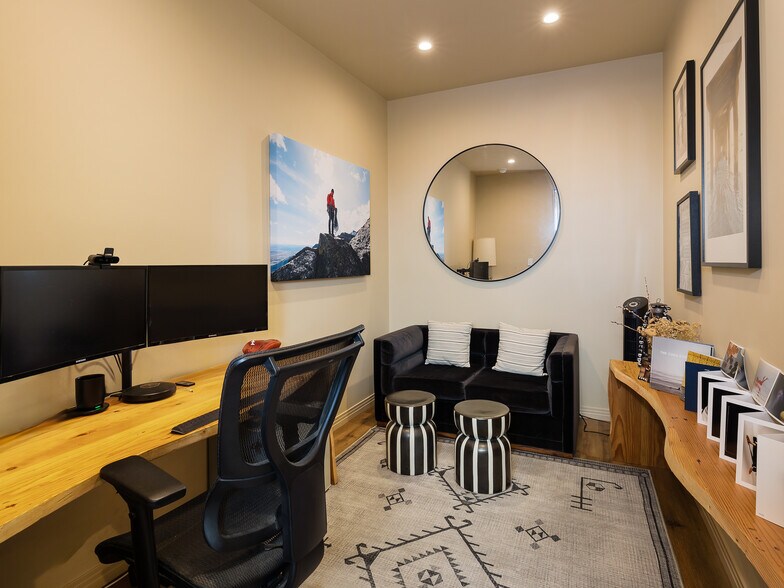 More Photos Of 124 Center St, El Segundo Office For Lease