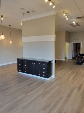 More Photos Of 1400 Main St, Watertown Freestanding For Lease