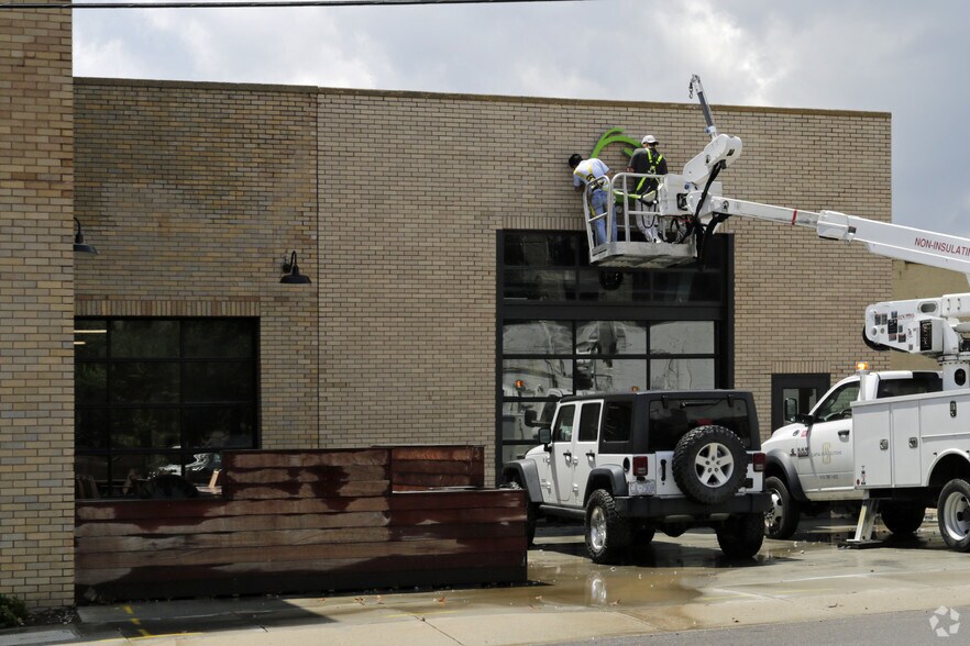 More Photos Of 416 S Dawson St, Raleigh Warehouse For Lease