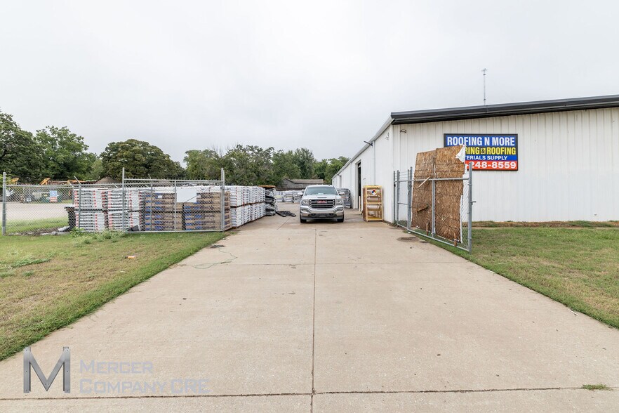 More Photos Of 2100 S I 35 Service Rd, Oklahoma City Warehouse For Lease