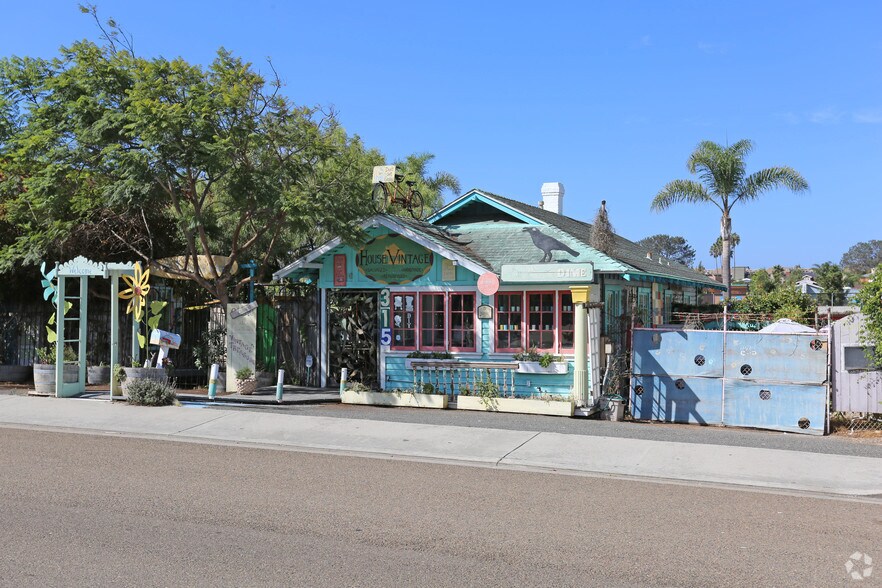 Primary Photo Of 315 S Cedros Ave, Solana Beach Freestanding For Sale