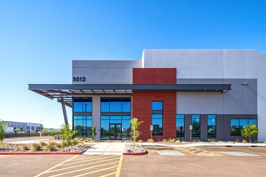 More Photos Of 9512 E Elliot Rd, Mesa Warehouse For Lease