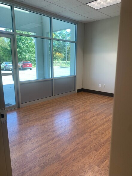 More Photos Of 600 Hartle St, Sayreville Warehouse For Lease