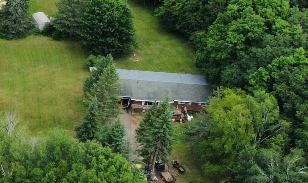 More Photos Of 4505 E Tri Lakes Rd, Superior Trailer Camper Park For Sale
