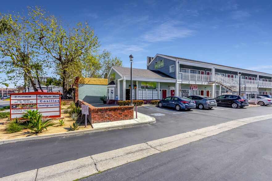 More Photos Of 777 W 19th St, Costa Mesa Coworking Space