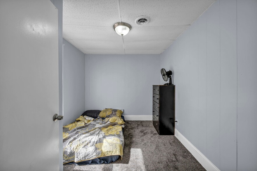 More Photos Of 16226 Arcade Ave, Cleveland Multifamily For Sale