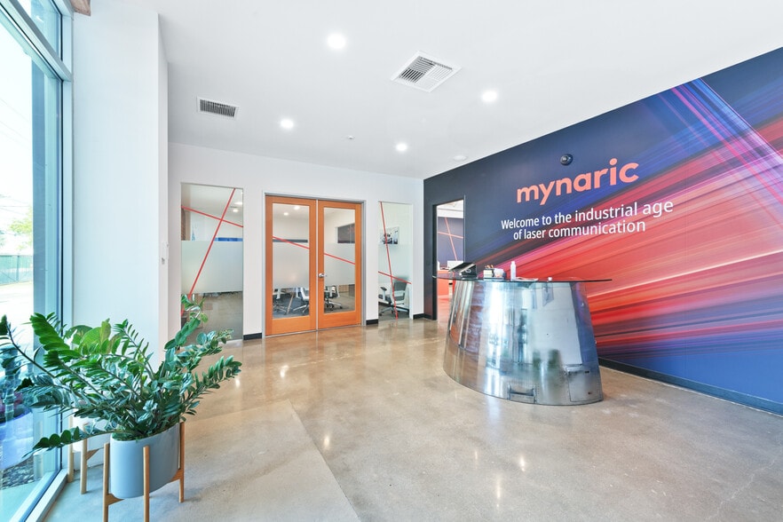 More Photos Of 13100 Yukon Ave, Hawthorne Research And Development For Lease