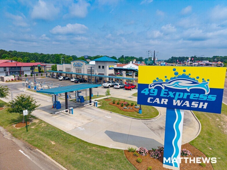 Primary Photo Of 1039 US 49, Richland Carwash For Sale