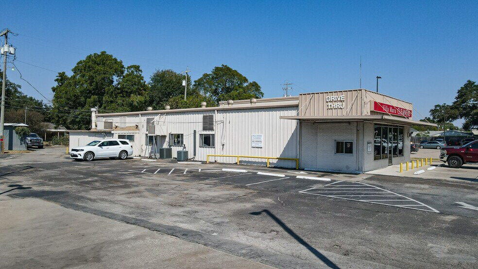 More Photos Of 708 E Villa Maria Rd, Bryan Land For Sale