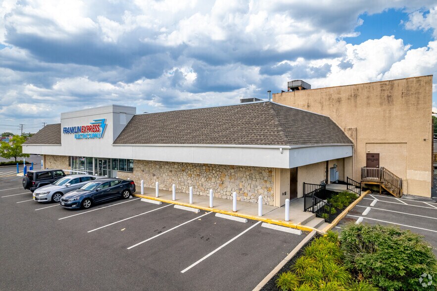 More Photos Of 2103 Branch Pike, Cinnaminson Unknown For Lease