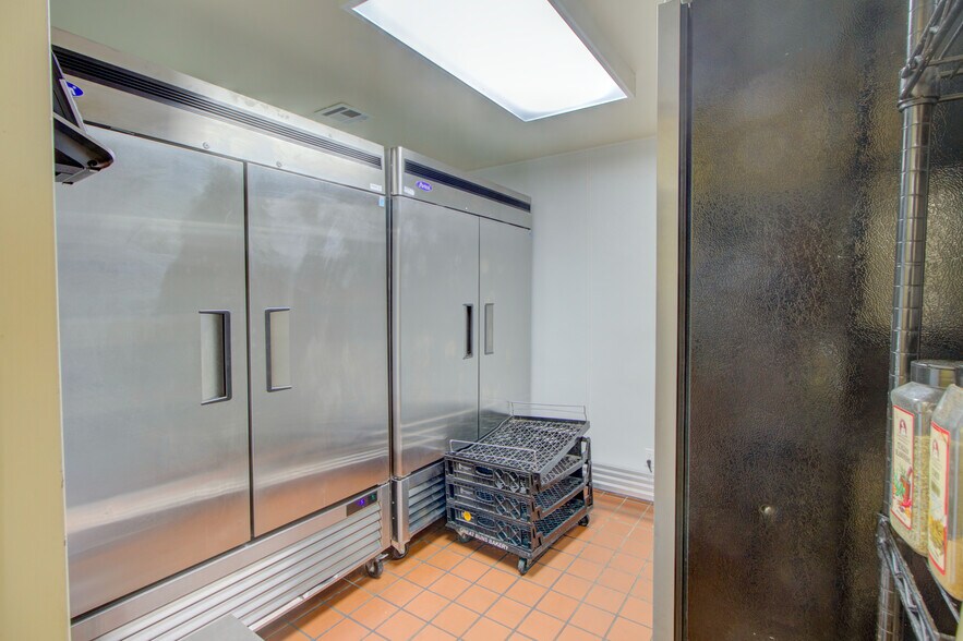 More Photos Of 110 Ville Dr, Boulder City Restaurant For Lease