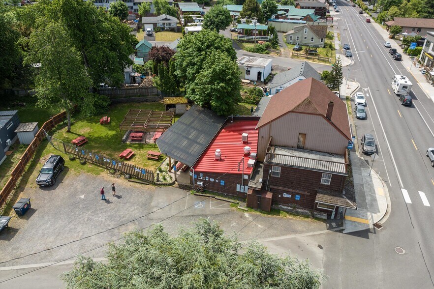 More Photos Of 500 Wanapa, Cascade Locks Restaurant For Sale