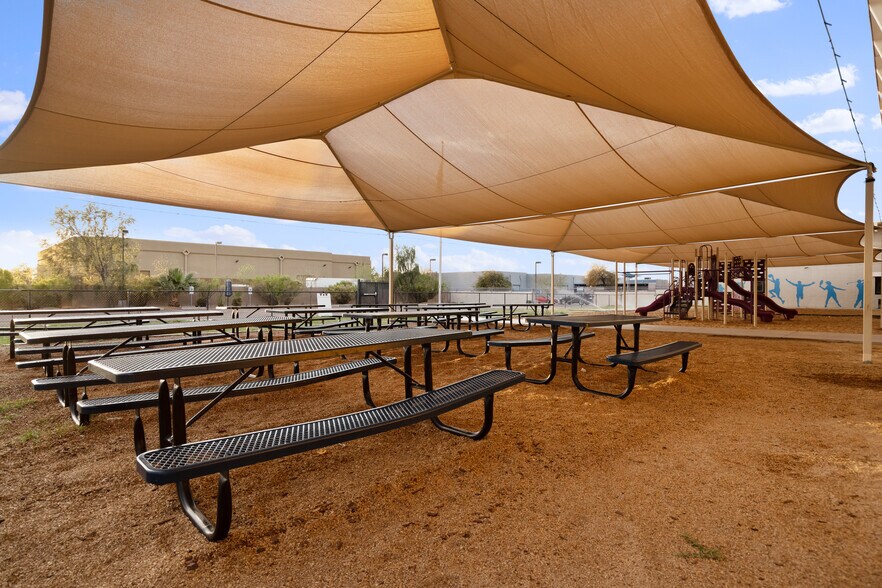 More Photos Of 2435 E Pecan Rd, Phoenix Specialty For Sale