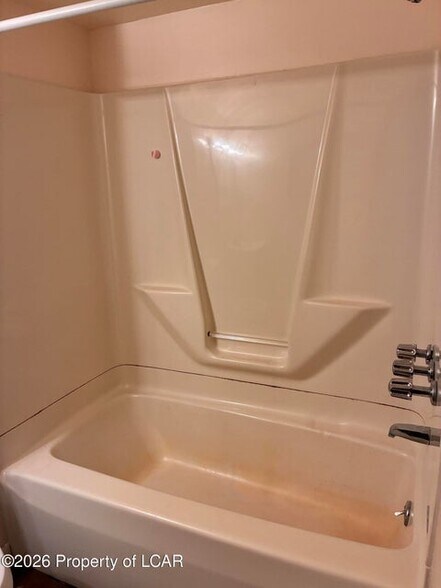 More Photos Of 546 W Main St, Plymouth Apartments For Sale