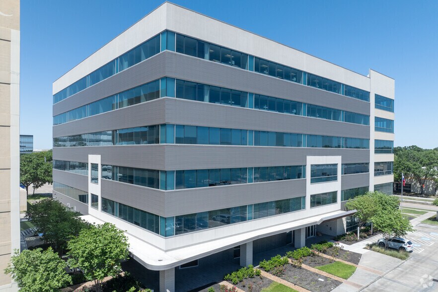 Primary Photo Of 15721 Park Row, Houston Office For Lease