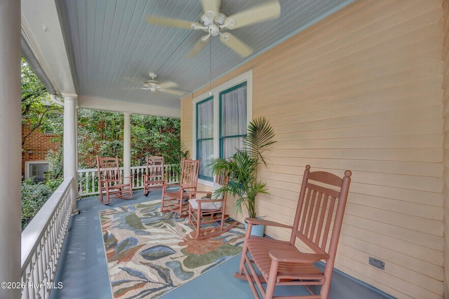 More Photos Of 412 S 3rd St, Wilmington Hospitality For Sale