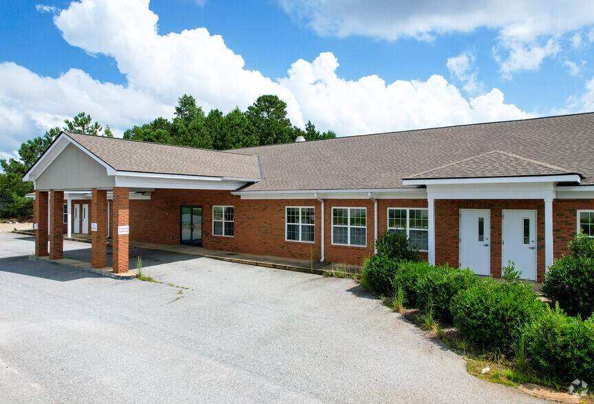 More Photos Of 7572 Kayne Blvd, Columbus Daycare Center For Lease