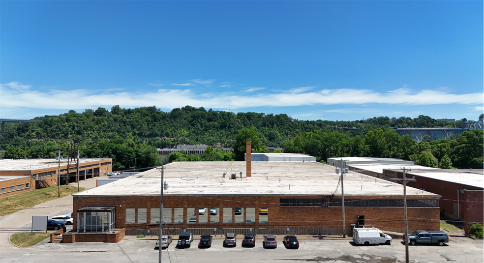 More Photos Of 1 Sexton Rd, McKees Rocks Warehouse For Lease