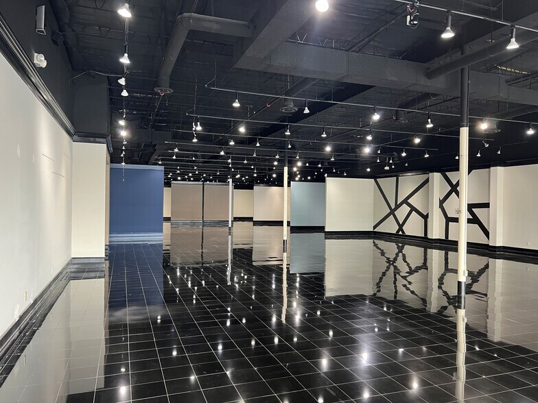 More Photos Of 2019-2521 Post Oak Blvd, Houston Unknown For Lease