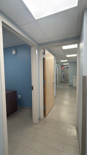 More Photos Of 163-03 Horace Harding Expy, Fresh Mdws, Fresh Meadows Medical For Sale