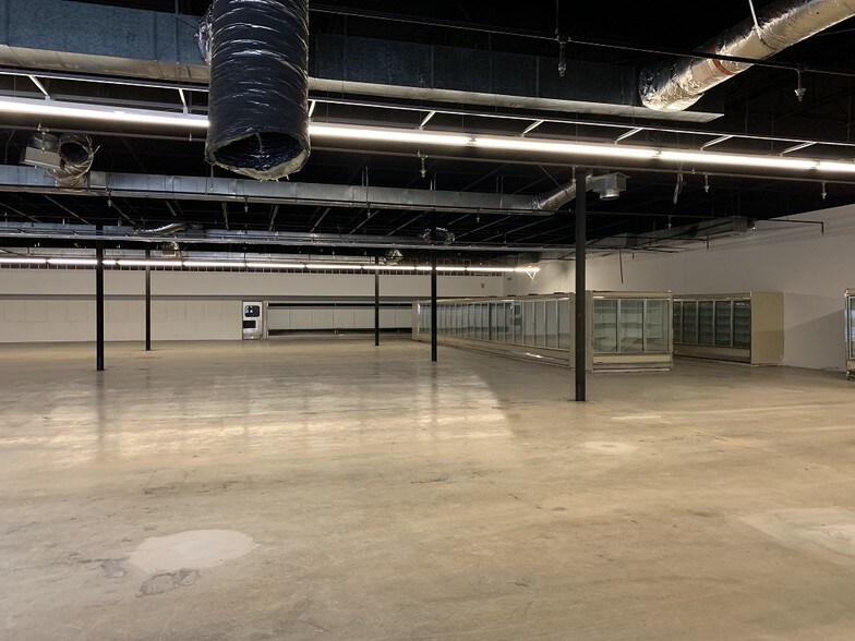 More Photos Of 3215 Wilcox Blvd, Chattanooga Distribution For Lease