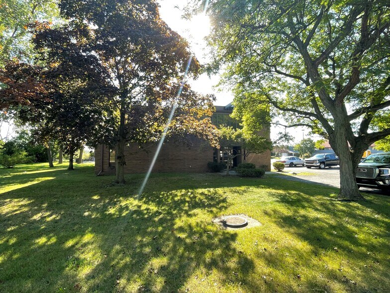 More Photos Of 2500 Rochester Ct, Troy Light Manufacturing For Sale