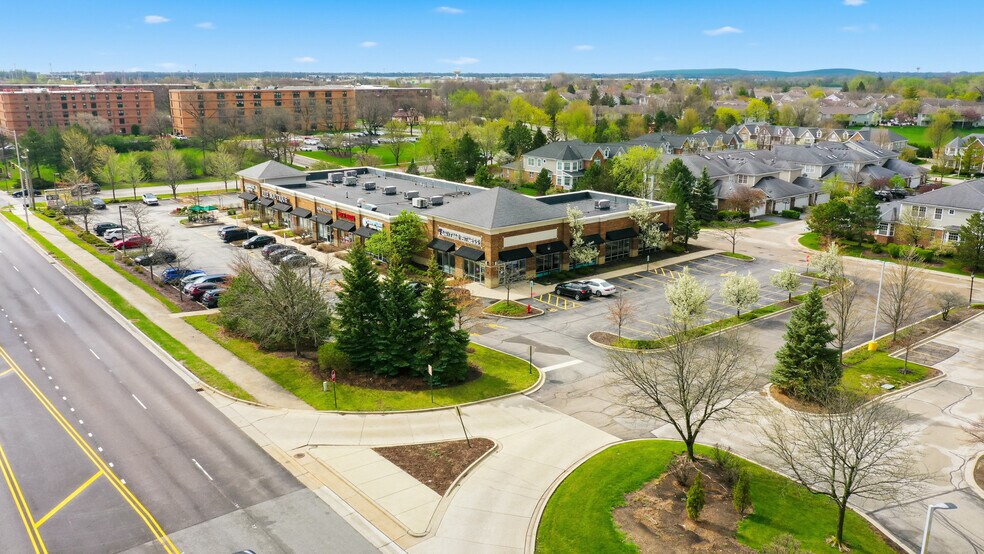 More Photos Of 1837 W Irving Park Rd, Schaumburg Storefront For Sale