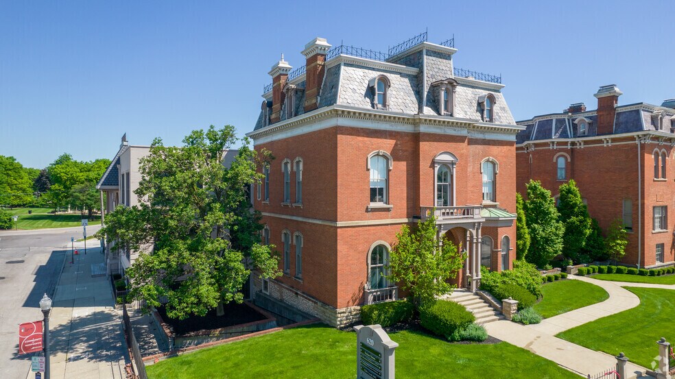 More Photos Of 620 E Broad St, Columbus Office For Sale