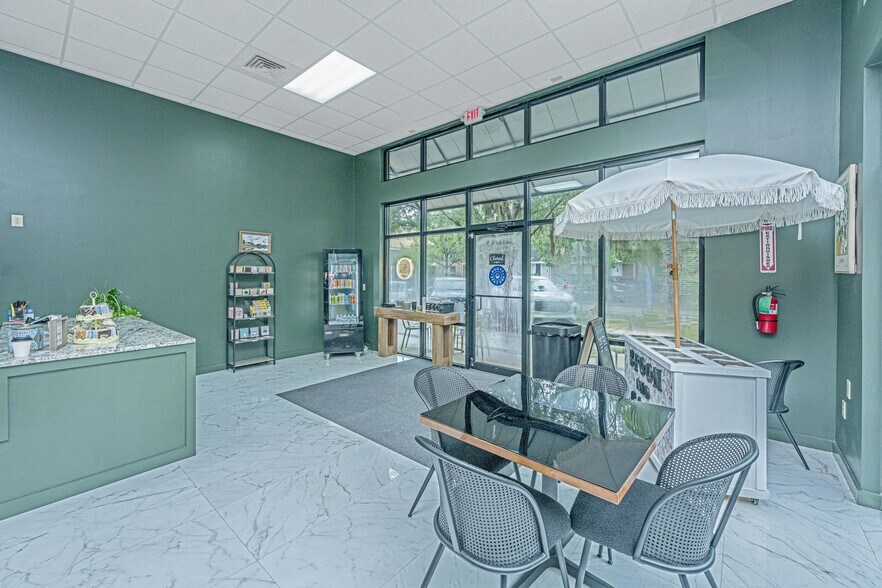 More Photos Of 1956 Long Grove Dr, Mount Pleasant General Retail For Lease
